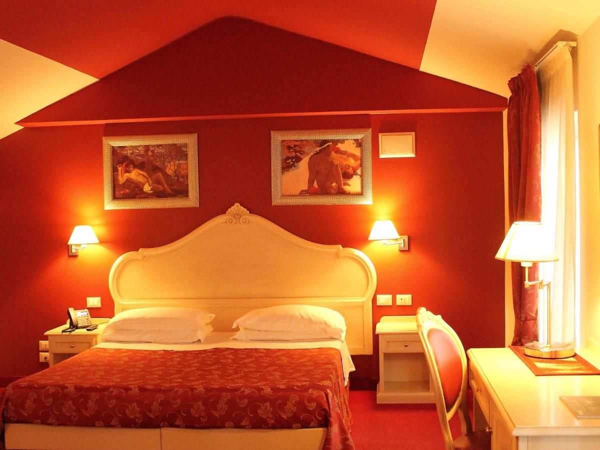 Hotel Capovilla Pisogne Exteriör bild