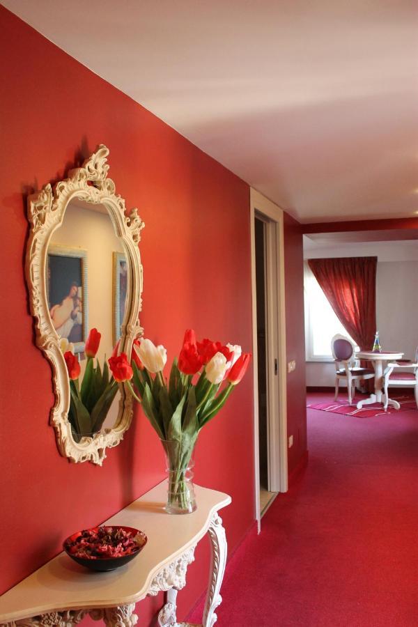 Hotel Capovilla Pisogne Exteriör bild