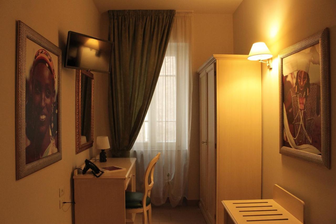 Hotel Capovilla Pisogne Exteriör bild