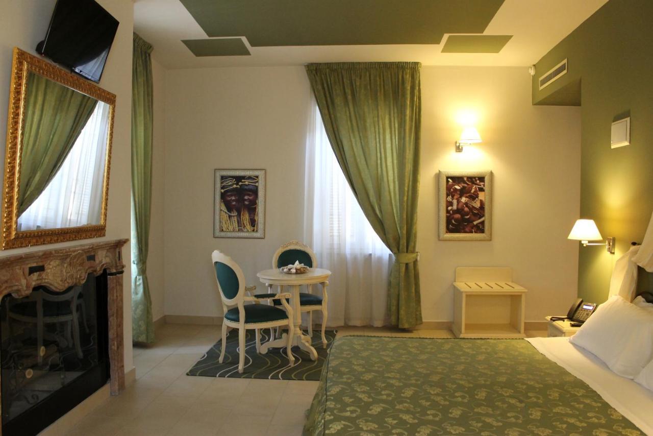 Hotel Capovilla Pisogne Exteriör bild