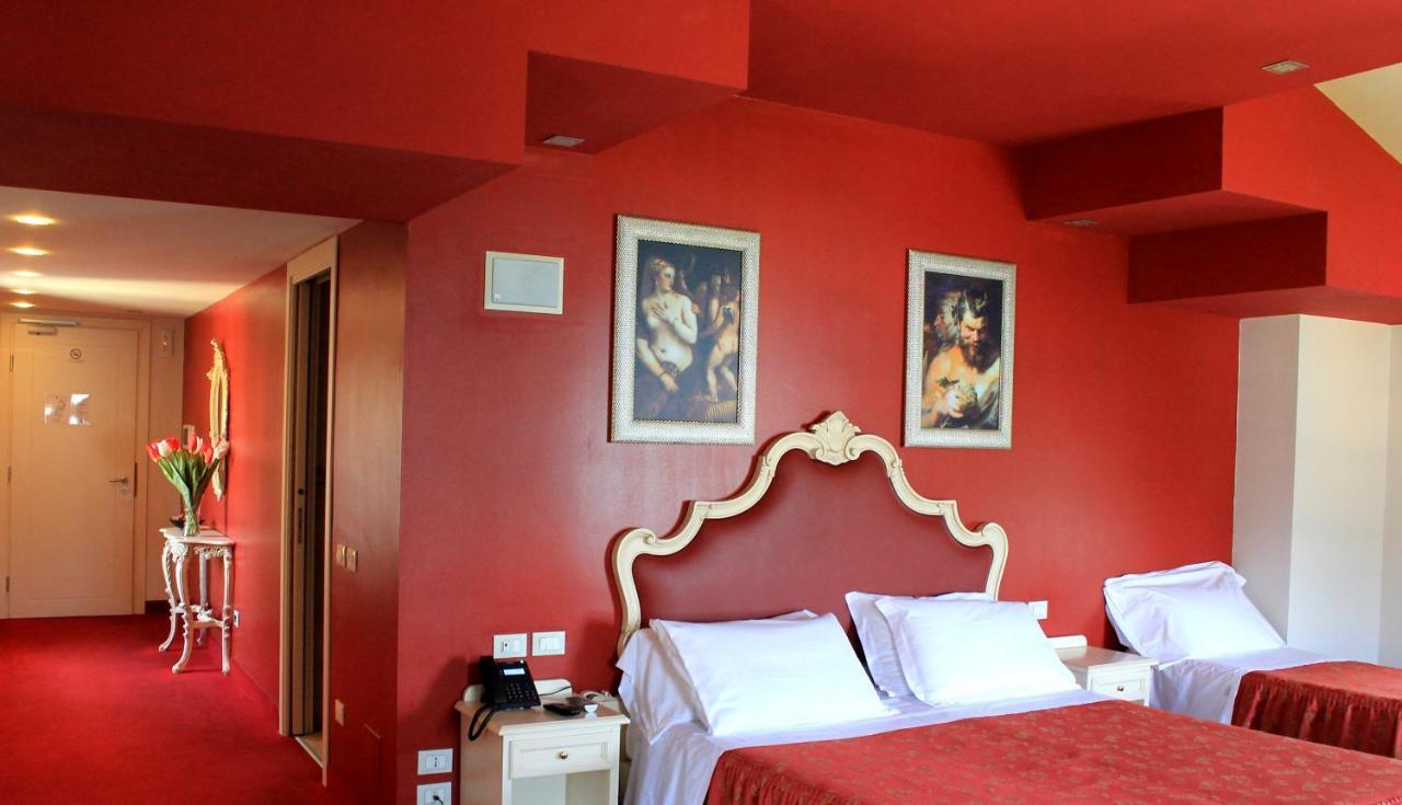 Hotel Capovilla Pisogne Exteriör bild