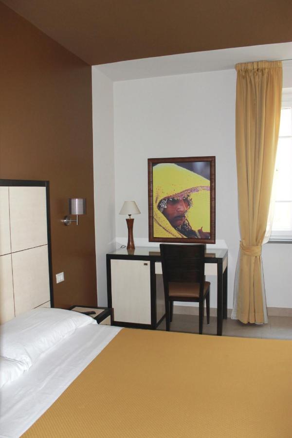 Hotel Capovilla Pisogne Exteriör bild